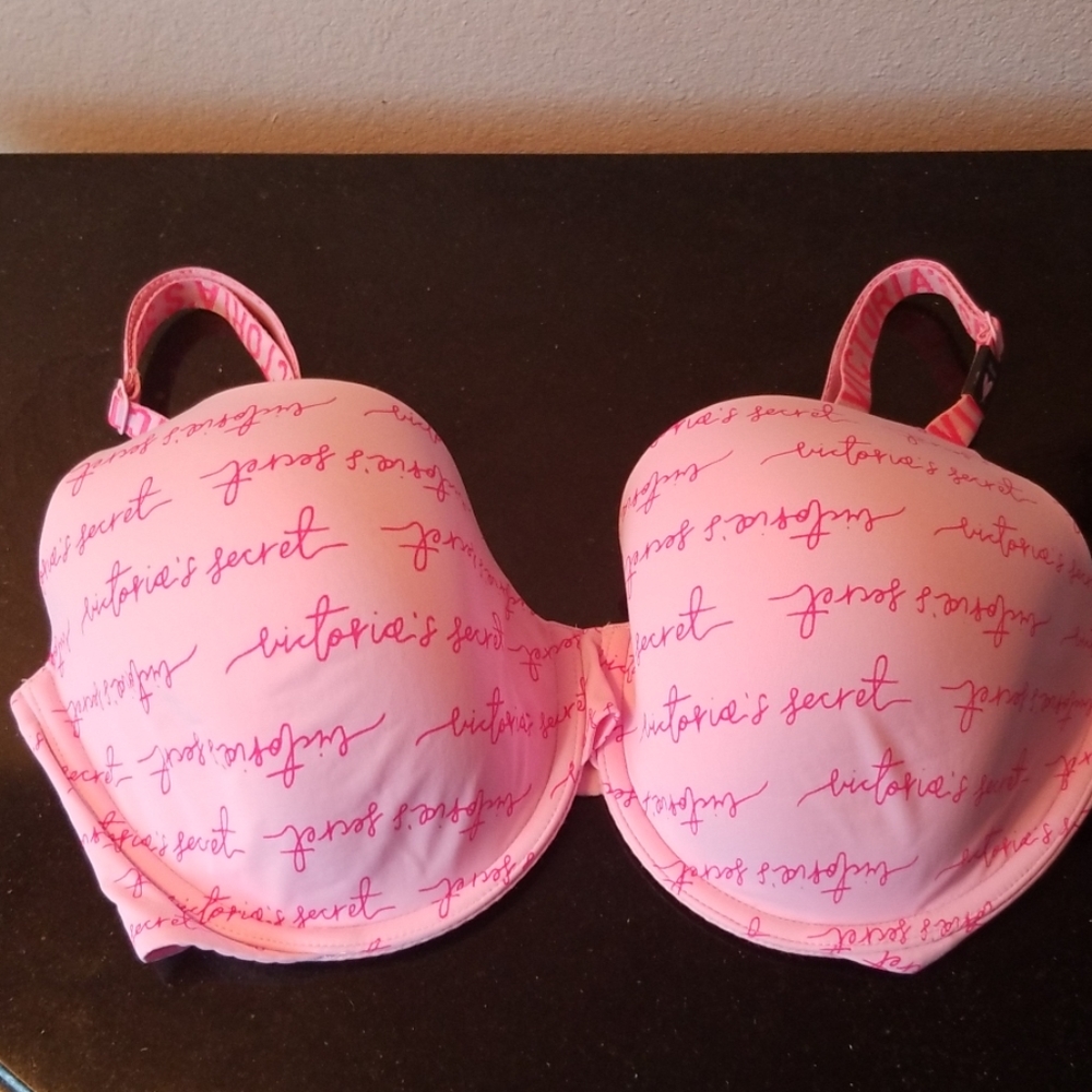 Victoria's Secret Bra-Brand New